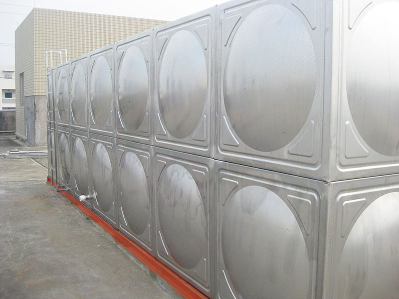 滕州市玻璃鋼水箱